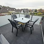 Neubau Mit Balkon