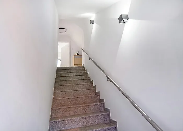 Apartament Neubau Mit Balkon *