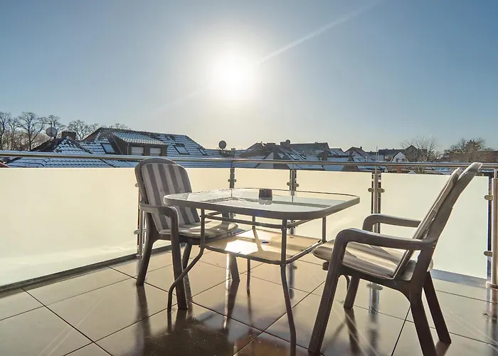 Neubau Mit Balkon Apartament